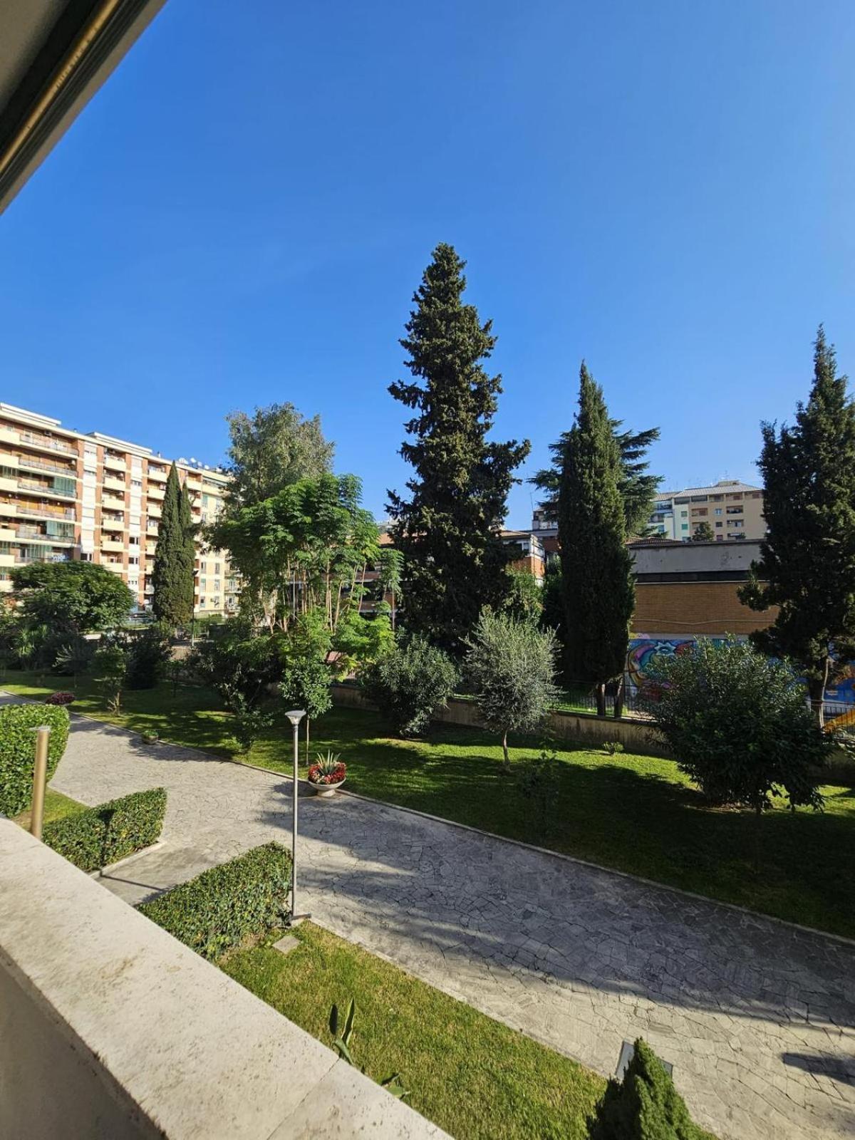 A Casa Di Luca Lägenhet Rom Exteriör bild